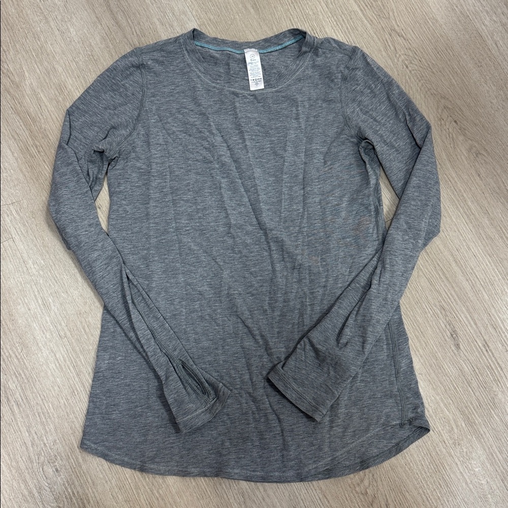Ivivva Gray Long Sleeve Top
